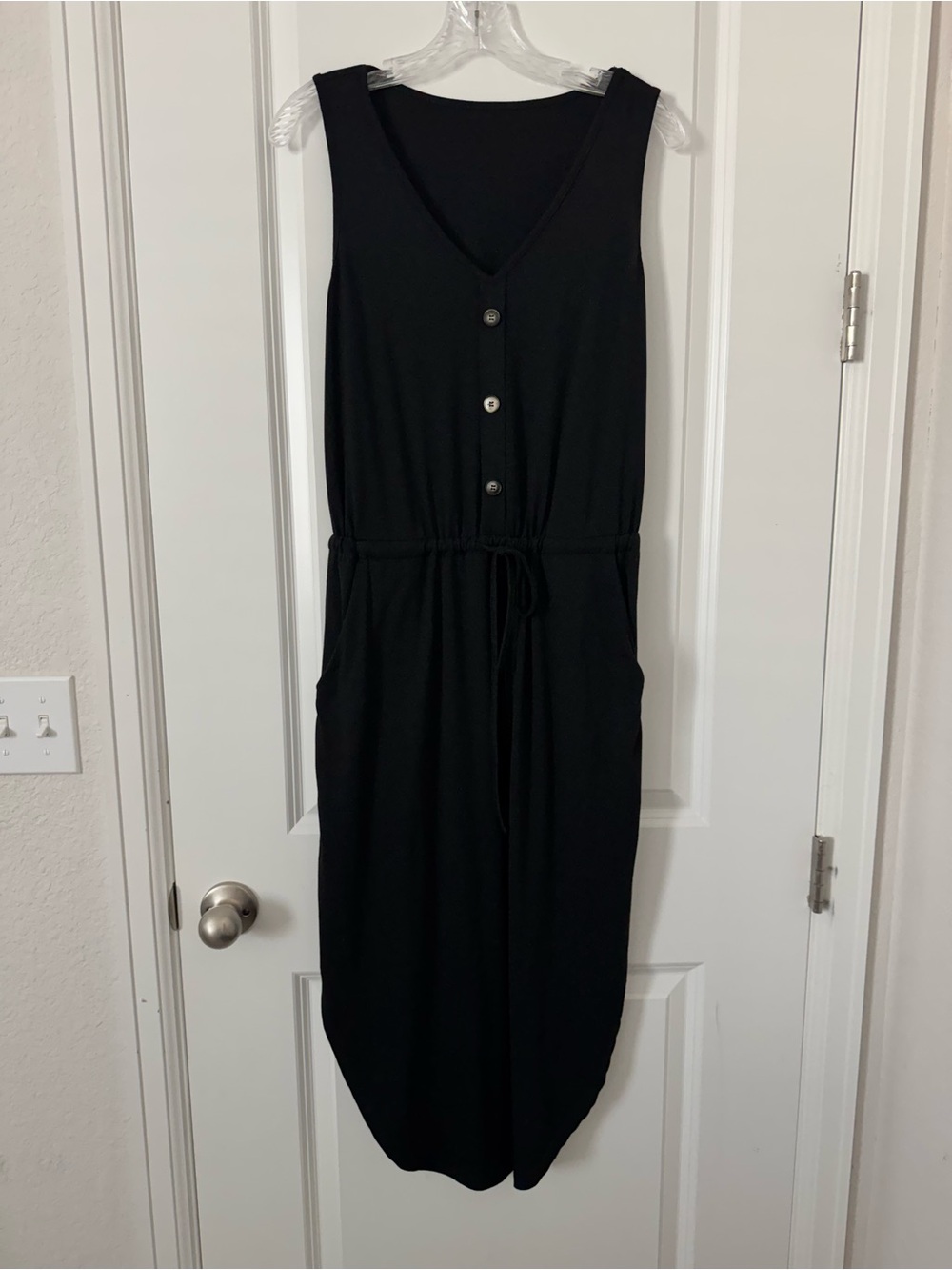 Women’s Black Sleeveless Midi Dress Button Front Drawstring Waist Pockets